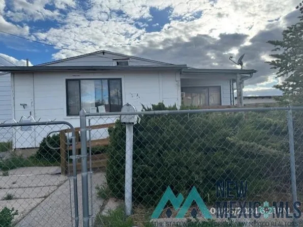 706 S Puerco Dr, Gallup, NM 87301