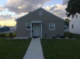 2929 Lind St, Quincy, IL 62301