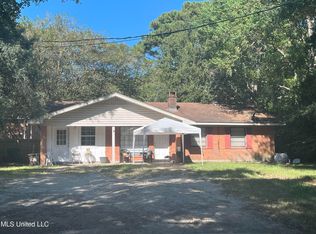8629 Highway 613, Moss Point, MS 39562
