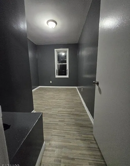 58 Cleremont Ave #2R — Photo 7
