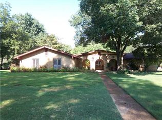 1377 Brookside Dr, Germantown, TN 38138