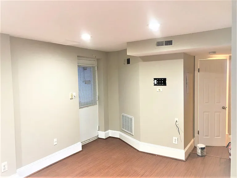 1730 New Hampshire Ave NW #8 — Photo 7
