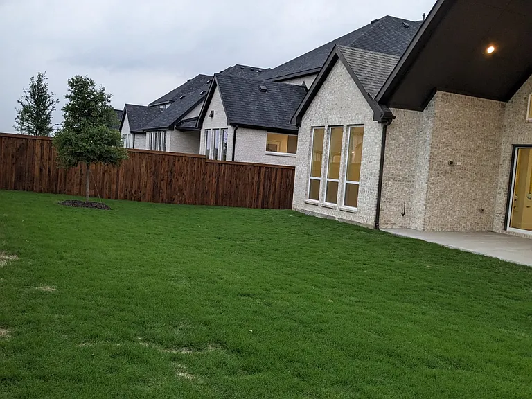 2541 Forestbrook Dr — Photo 18