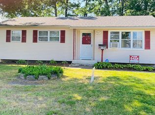 10 Adelphi Dr, Jackson, NJ 08527