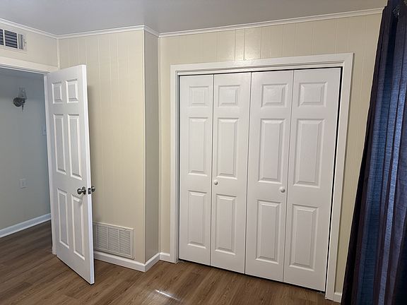4th image of 162 Milford Dr