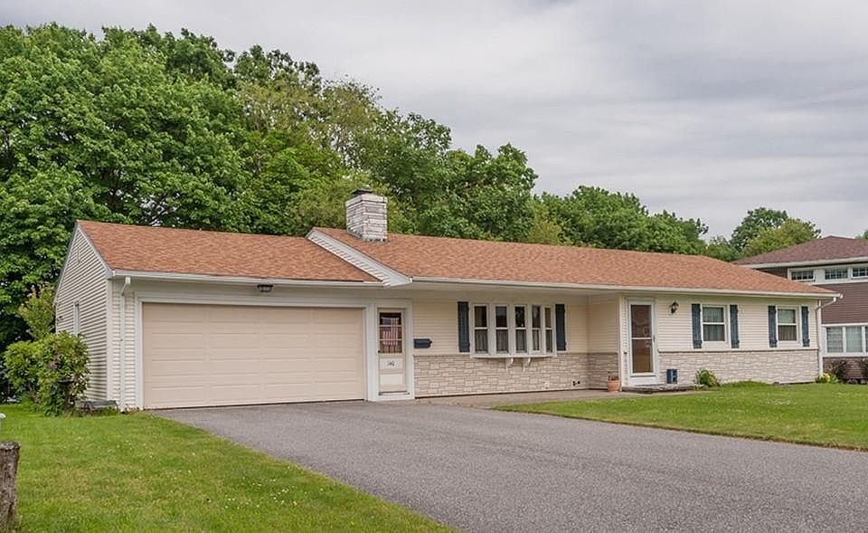 1st image of 140 Fatima Dr