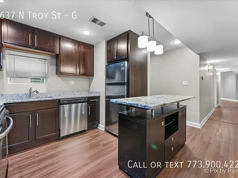 2637 N Troy St #G — Photo 8