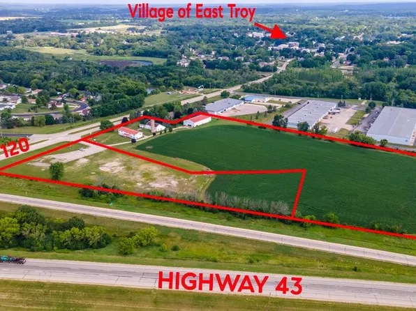 2344 COUNTY ROAD G, East Troy, WI 53120