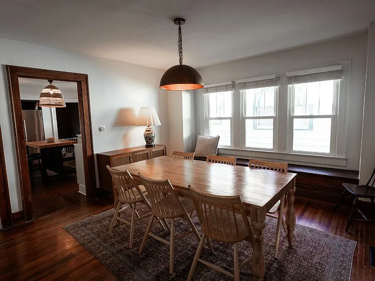 5124 E Walnut St — Photo 1