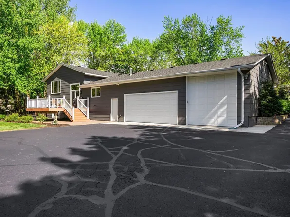 10798 River Rd NE, Hanover, MN 55341