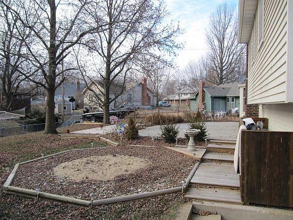 Large Patio, Plus