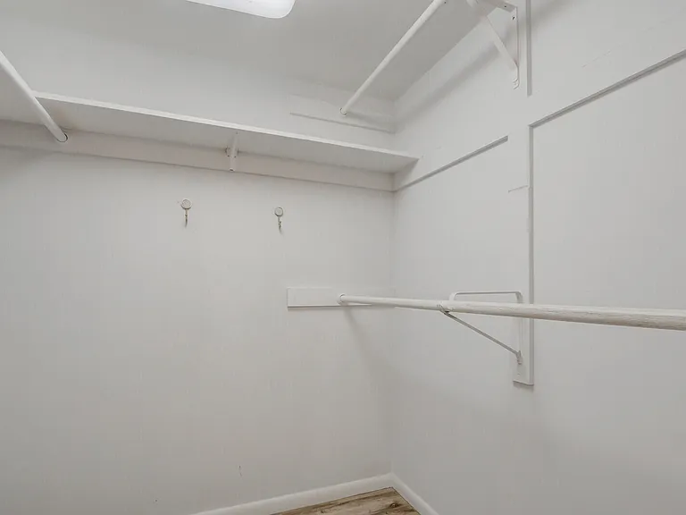 5540 Tamberlane Cir #118 — Photo 14