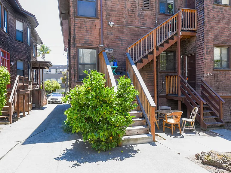 2327-2333 Dwight Way — Photo 42