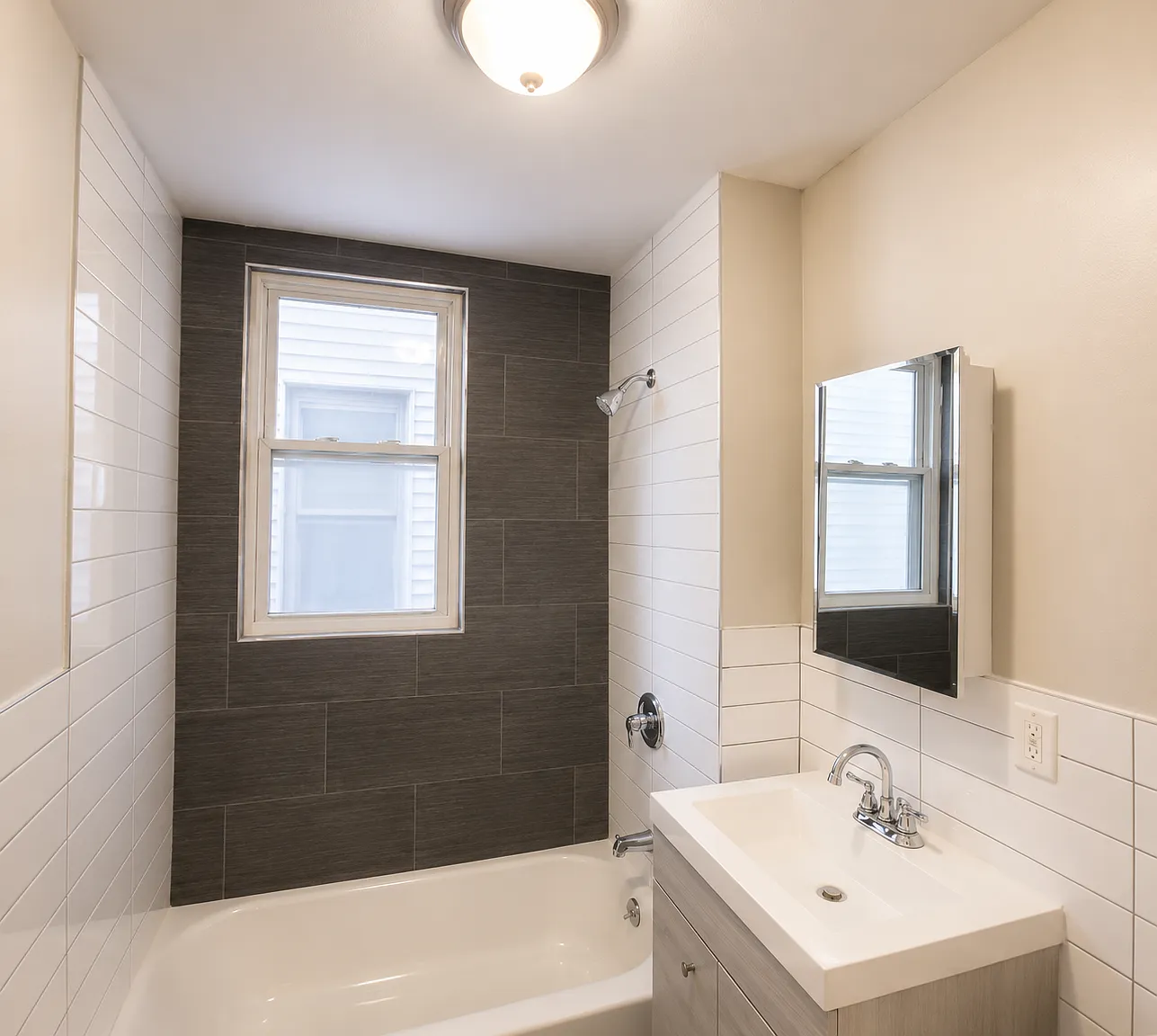 248 Nye Ave — Photo 2