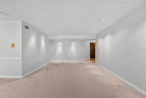 330 W California Blvd Photo 1