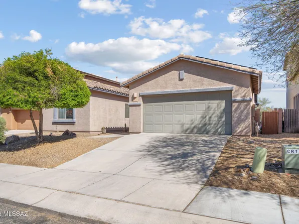 8120 N Wayward Star Dr, Tucson, AZ 85743
