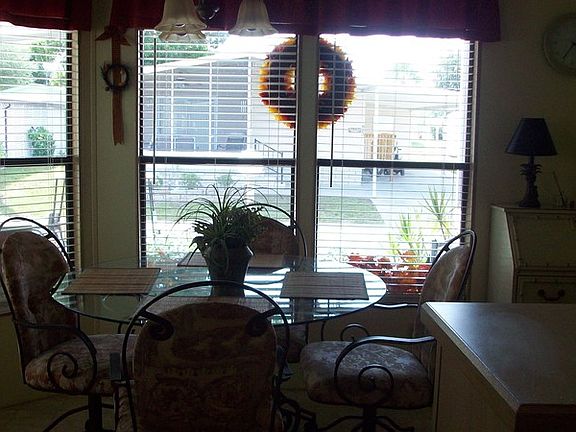 5th image of 822 Mallard Ln