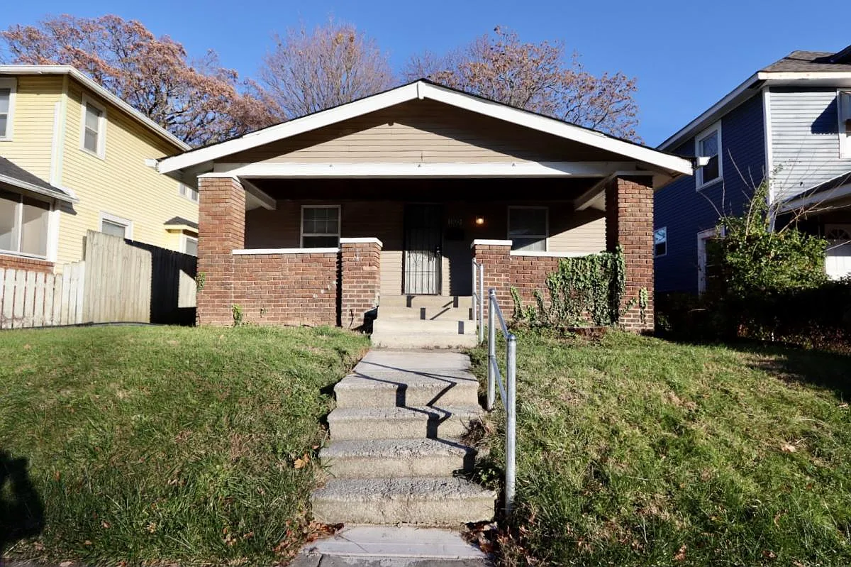 1105 N Tuxedo St photo 1