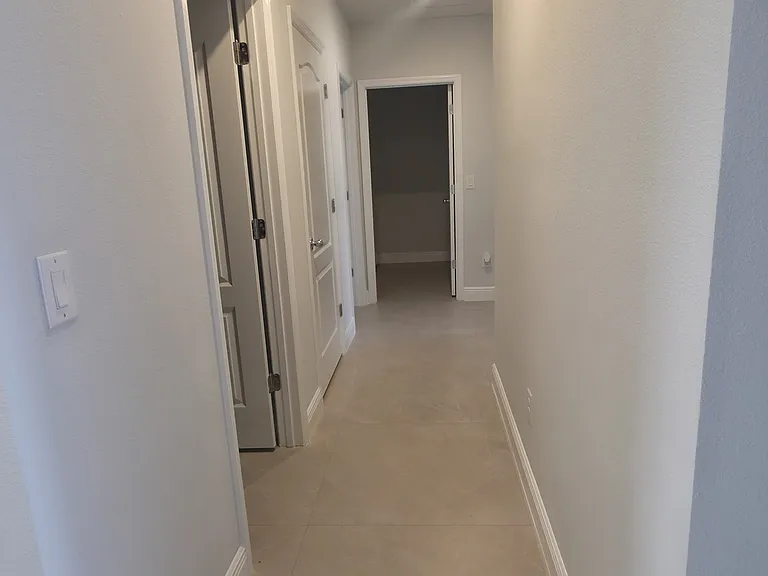 6712 SW 64th Ct — Photo 4