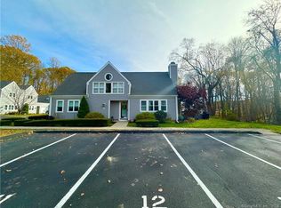 20 Twin Lakes Rd APT 12, North Branford, CT 06471