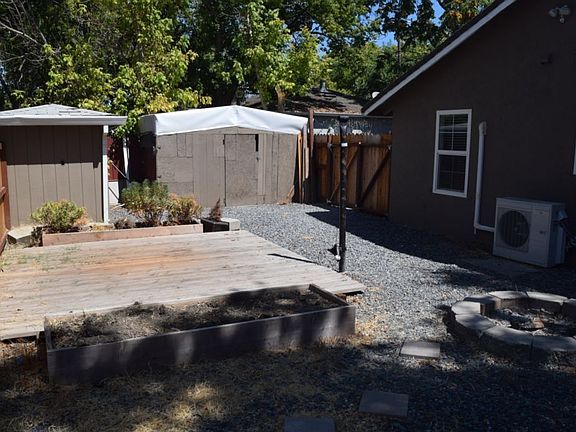 5th image of 323 1/2 C St