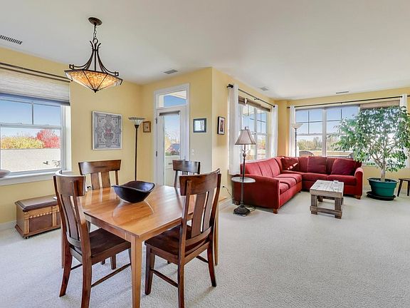 2nd image of 977 Harris Rd Unit 34