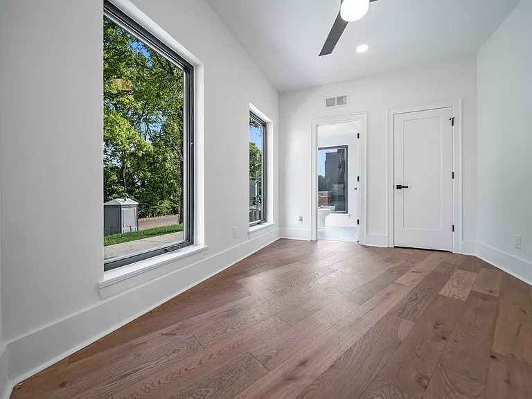 6011 Hill Cir — Photo 13