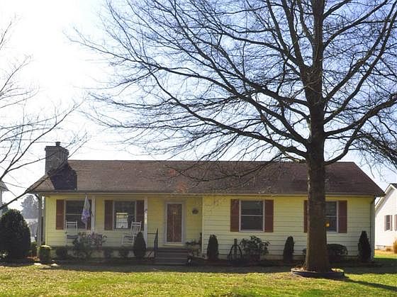1st image of 37650 Oyster Bay Ln
