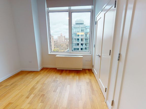 4th image of 775 Columbus Ave #Penthouse B