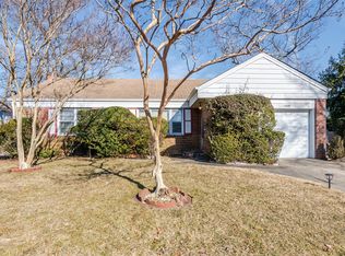 1038 Linden St, Valley Stream, NY 11580