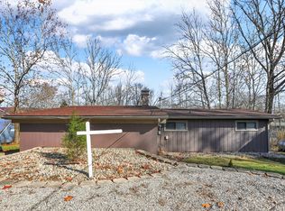 8885 E Southshore Dr, Unionville, IN 47468