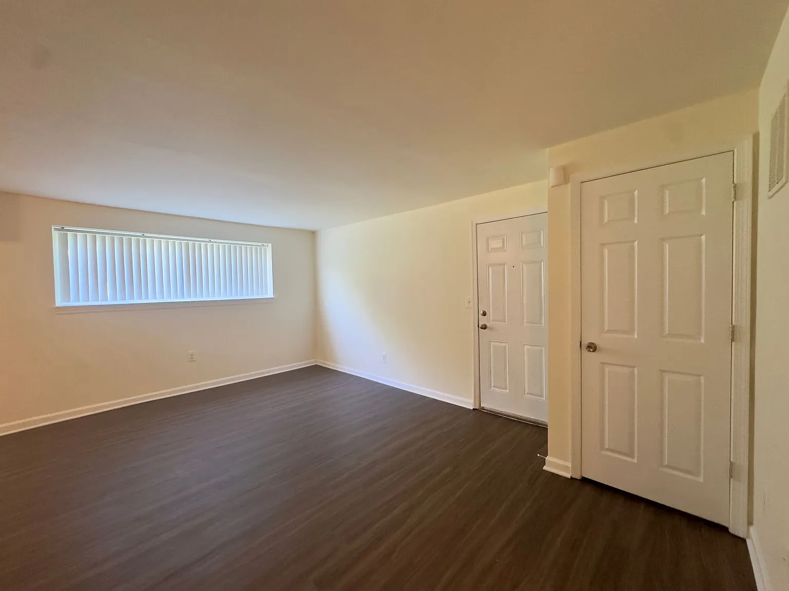 Midwood Apartments — Photo 4