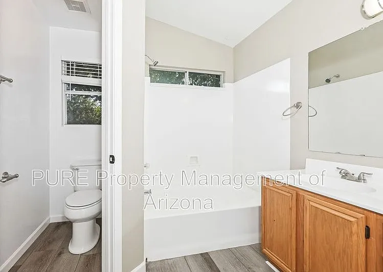 2638 N Saffron Cir — Photo 17