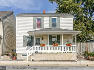 41 E High St, Middletown, PA 17057