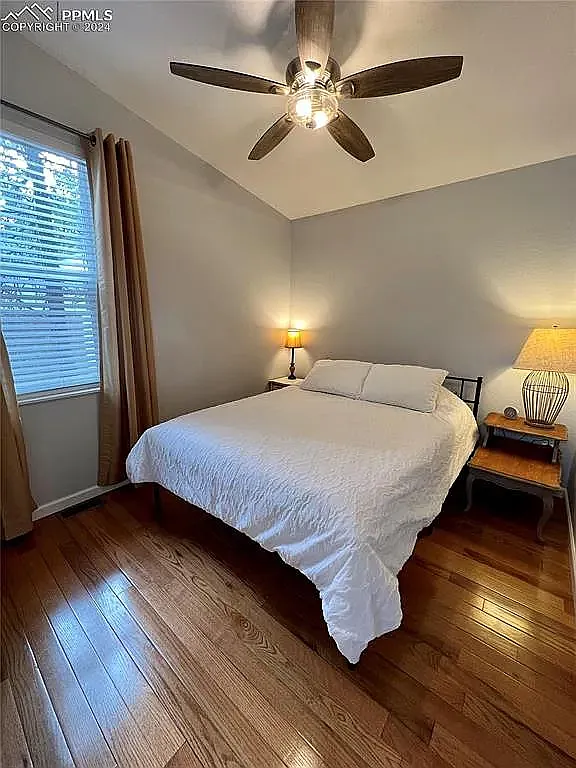 2 bed, 888 sqft, $1,900 — Photo 4