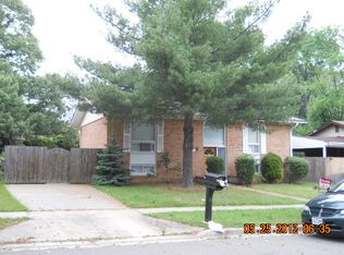 8912 Snow Acres Dr, Laurel, MD 20708