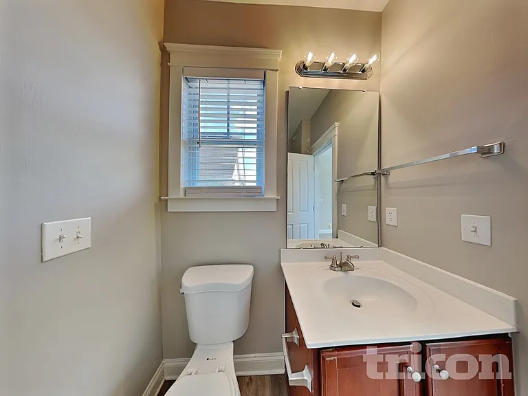 13528 Swinton Rd — Photo 12