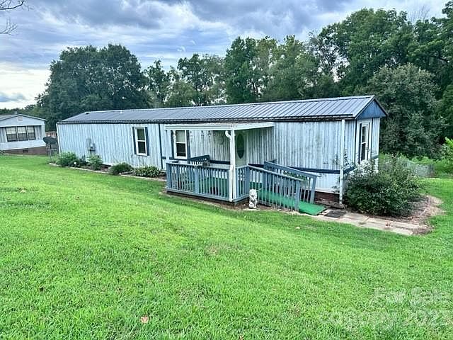 1st image of 4153 Clear Spring Dr