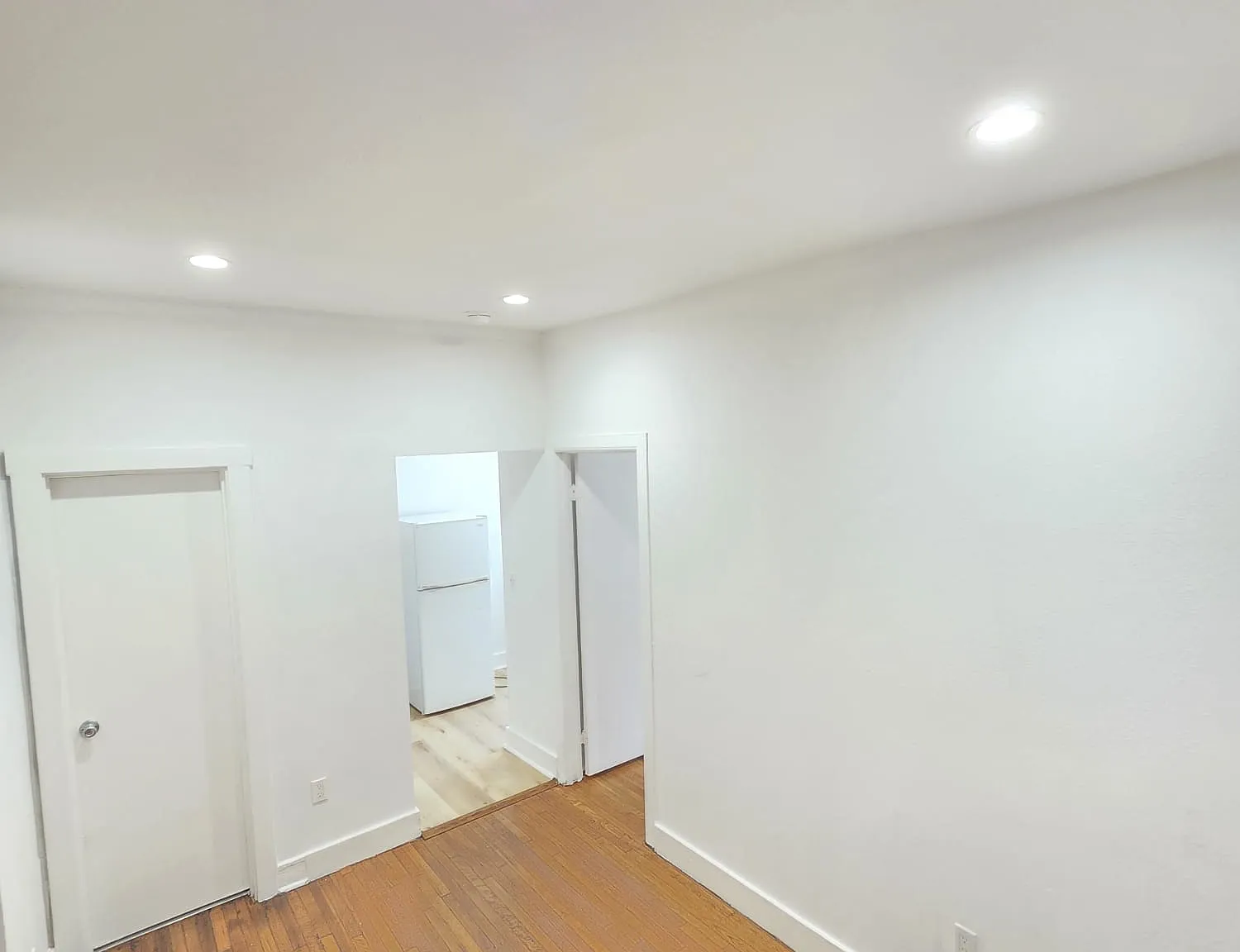 4901 Figura — Photo 2