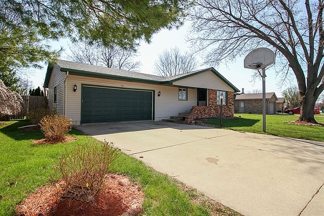 1st image of 1130 Quail Dr