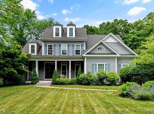 48 Cedar Creek Dr, Attleboro, MA 02703