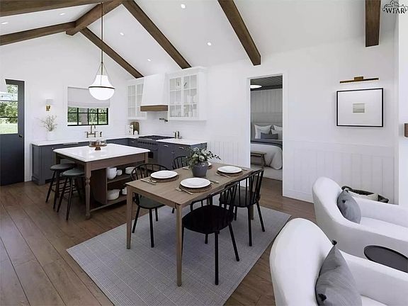 5th image of 1628 Harding St