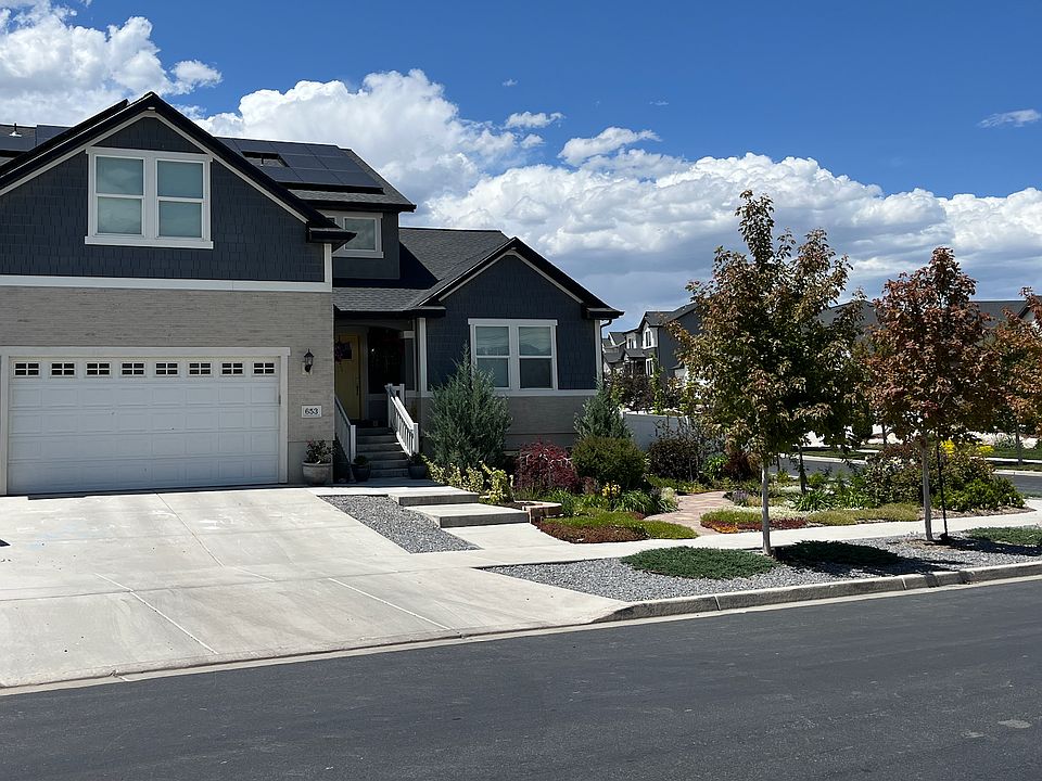 2nd image of 653 N Wasatch Dr