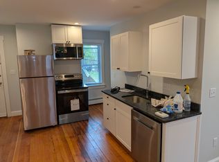 60 Sullivan St #101, Biddeford, ME 04005