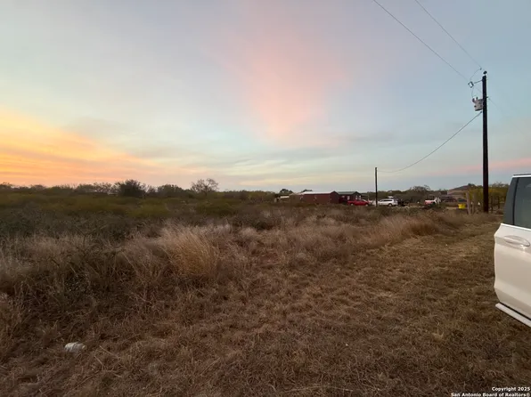 161 COUNTY ROAD 2665 LOT 154, Devine, TX 78016
