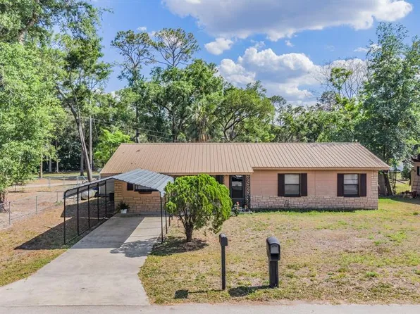 39048 Blue Jay Ave, Zephyrhills, FL 33542