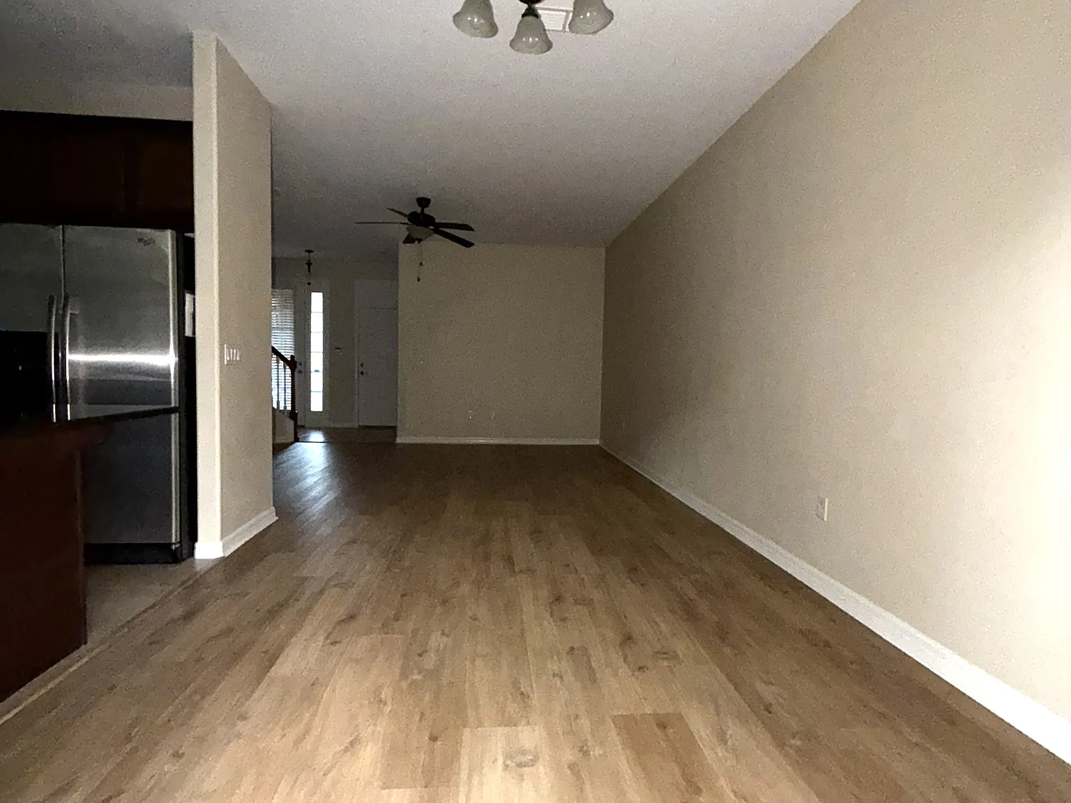 3 bed, 2.5 bath, 1671 sqft, $2,250 — Photo 4