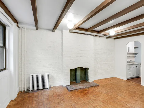 149 Wyckoff Street image 4 of 16