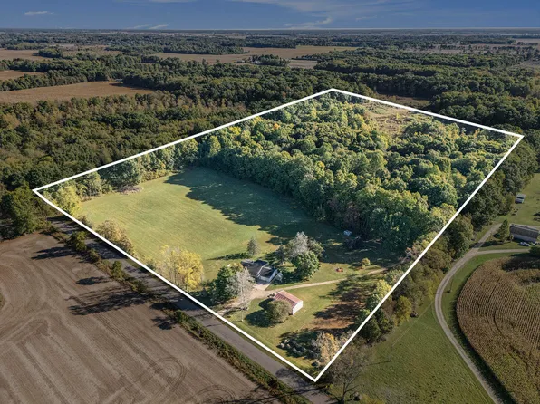 50115 Creglow Rd, Marcellus, MI 49067