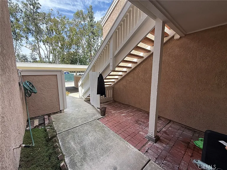 14 Woodleaf — Photo 18